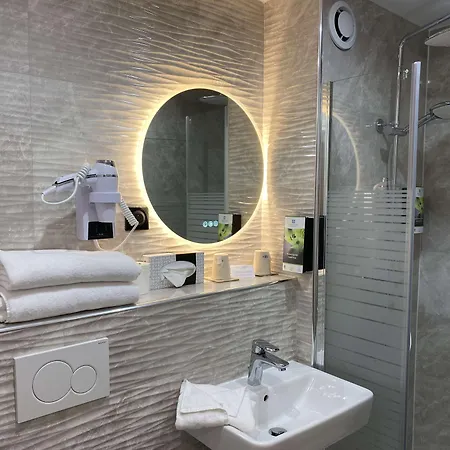 فندق Sure By Western Reims Nord