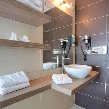 فندق Sure By Western Reims Nord Saint-Brice-Courcelles