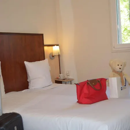 Hotel Sure By Western Reims Nord Saint-Brice-Courcelles